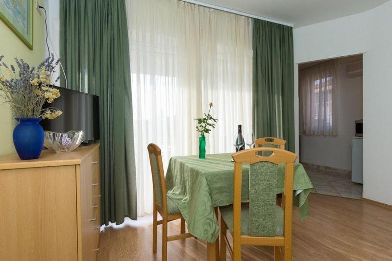 Marija F2 Apartment 크르크 외부 사진